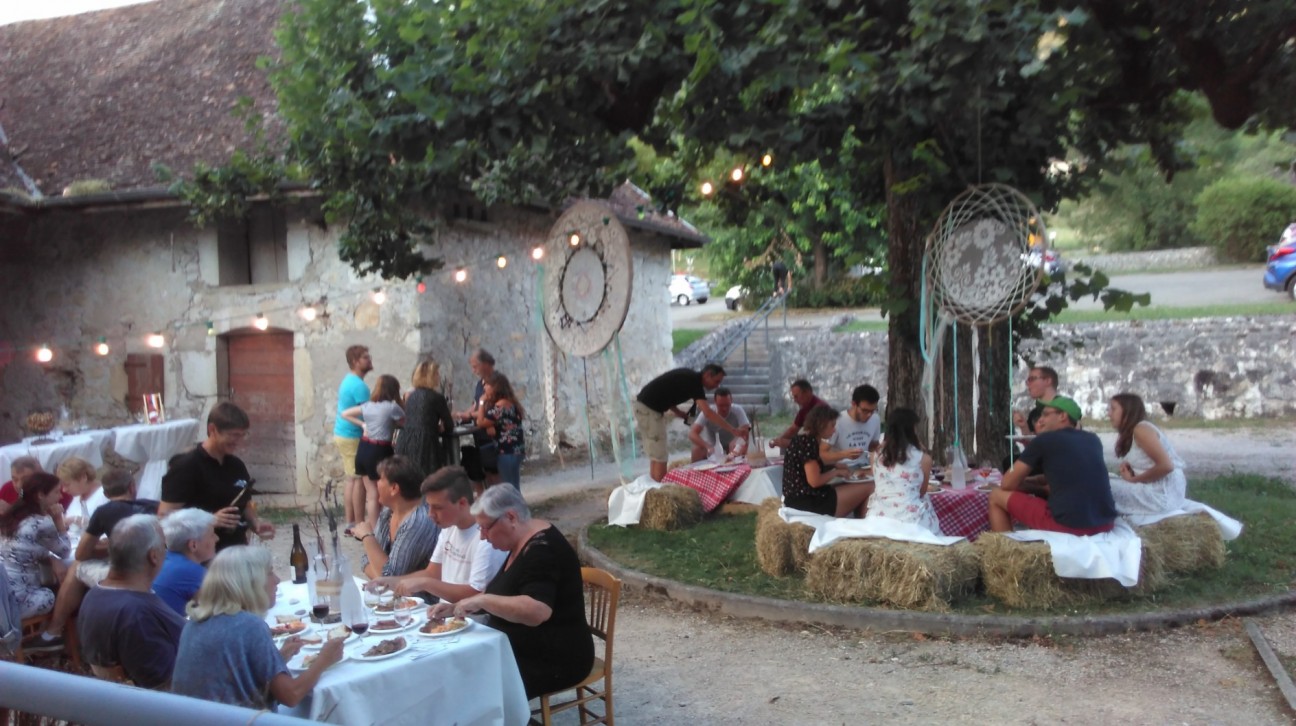 Soirée Barbecue Blind Test accompagné par les vins du caveau